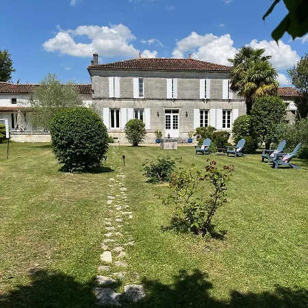 1854 Hébergement de vacances