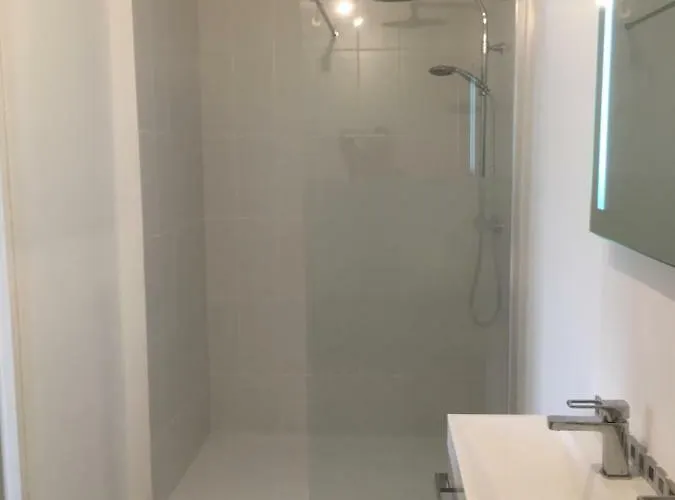 Holiday home 1854 Chassors